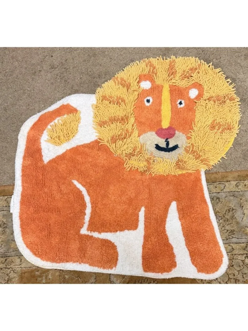 Vintage Lion Rug For Child’s Room